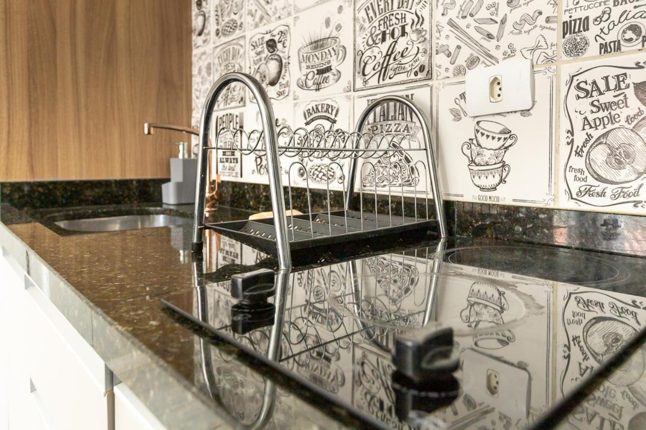 11-Studio Decorado Lindo! Otimo Para Casal!!! Curitiba Ngoại thất bức ảnh